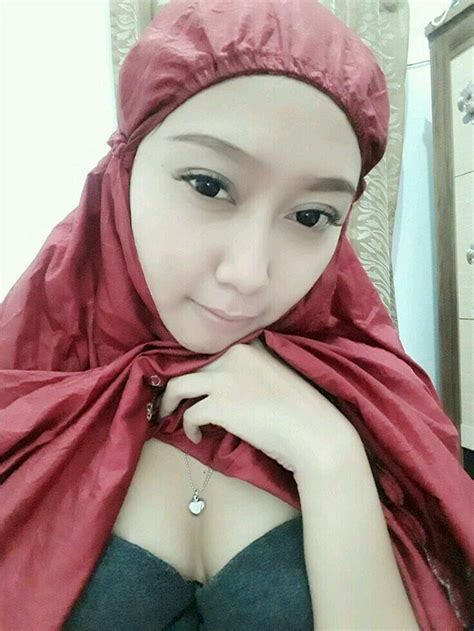 ibu ibu vcs|Bokep vcs ibu jilbab tersebar